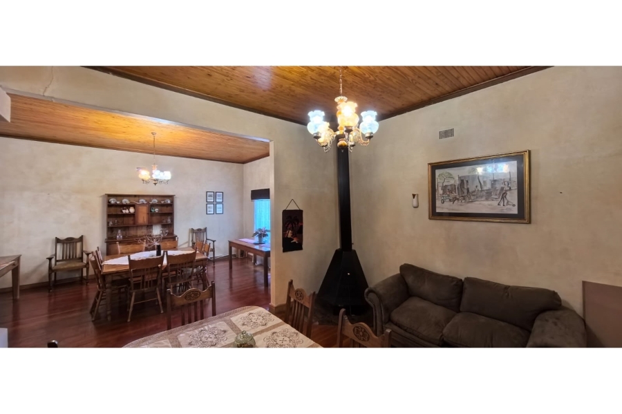 4 Bedroom Property for Sale in Beaconsfield Northern Cape